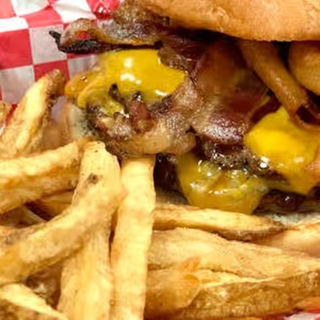 Johnny Ringo Burger.
