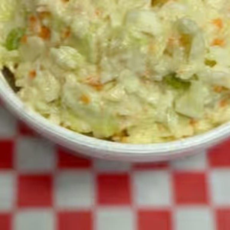 Coleslaw That Complements Every Bite